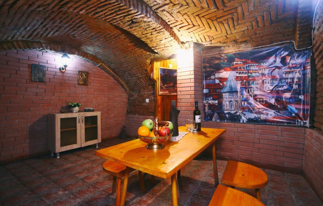 Apartment On Freedom Square Diuma Street Tbilisi Exteriér fotografie